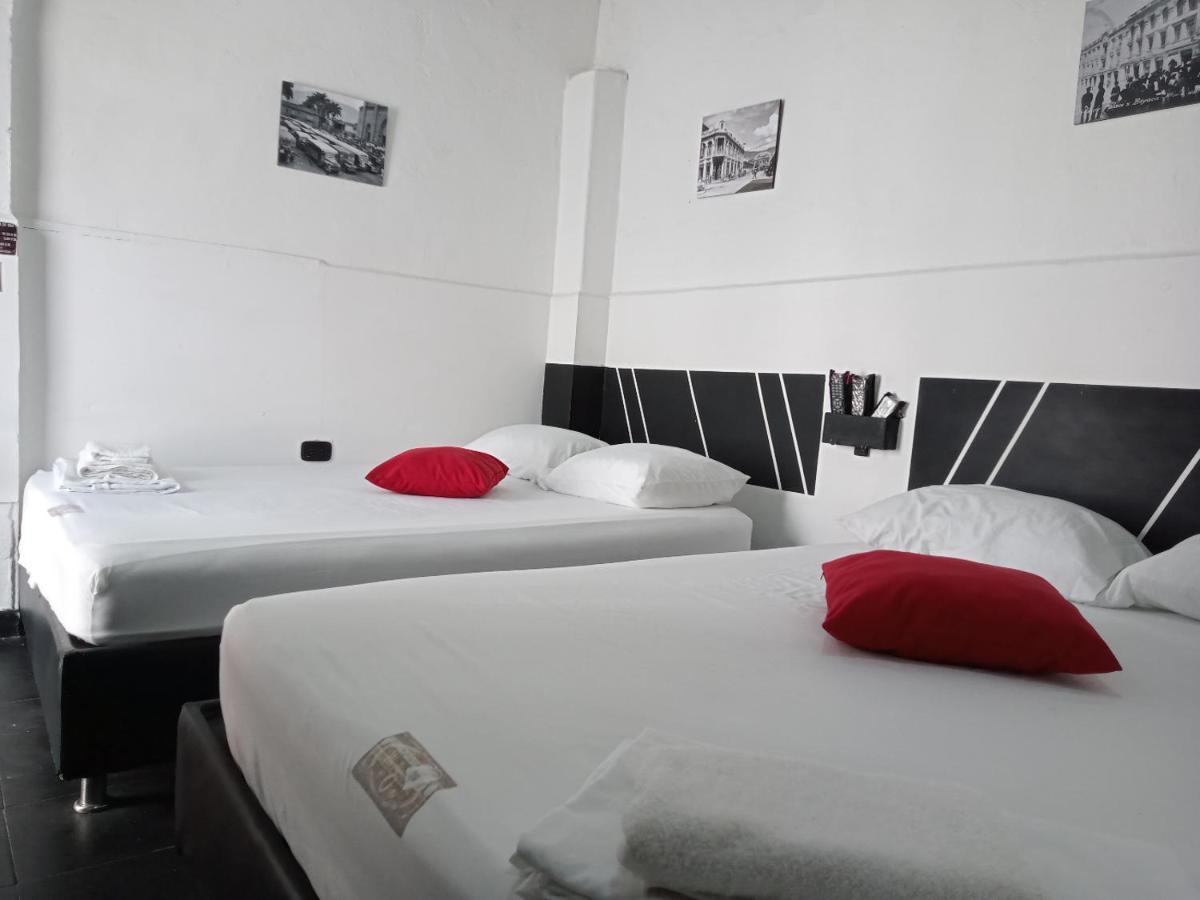 Hostal La Minita De Oro 산타마르타 외부 사진